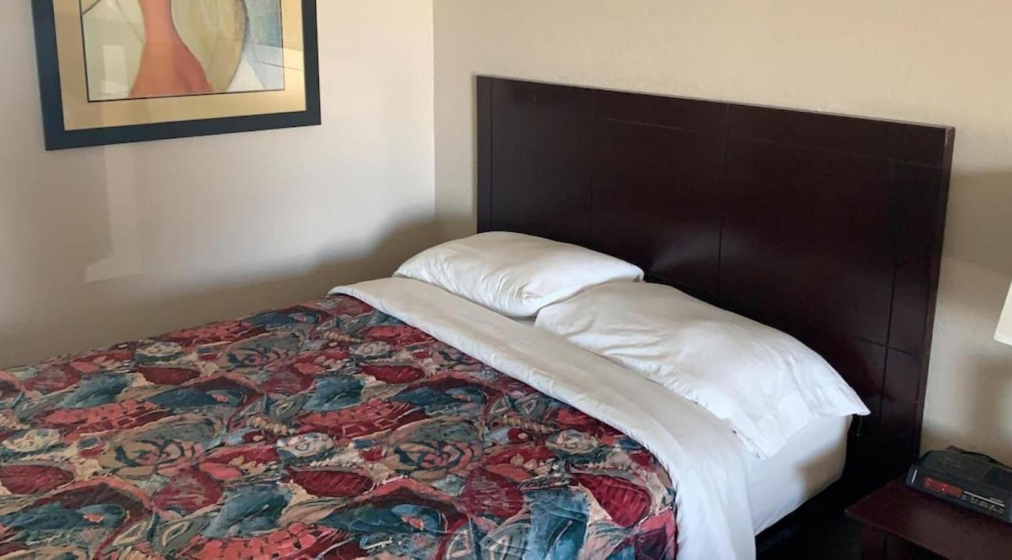 Motel Oyo Sheldon's And Restaurant 3*
